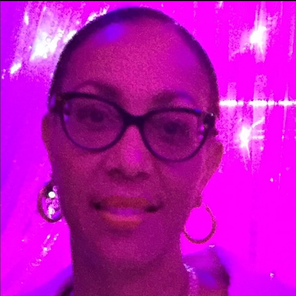 Meet your Posher, Tracy